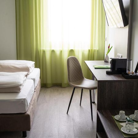 Eee Hotel Graz Pirka エクステリア 写真