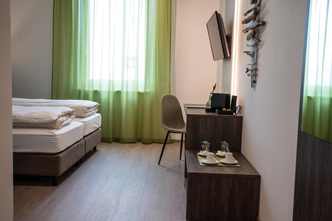 Eee Hotel Graz Pirka エクステリア 写真