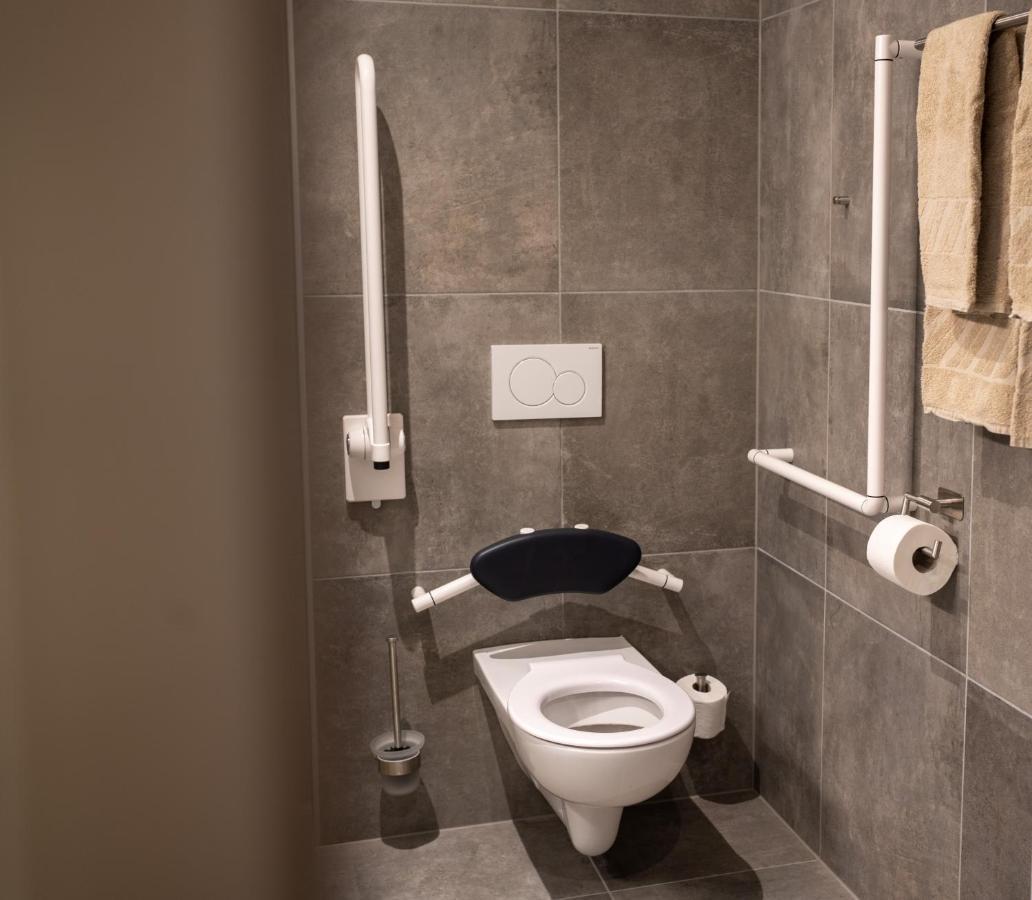 Eee Hotel Graz Pirka エクステリア 写真
